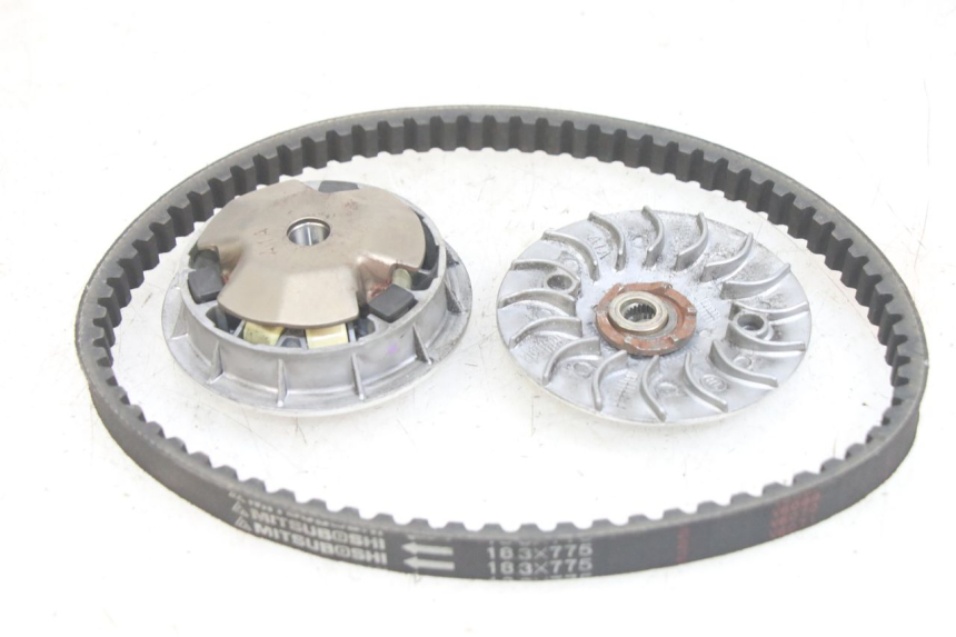 photo de WARIATOR PEUGEOT TWEET 4T 50 (2014 - 2019) - Zoom stanu zużycia