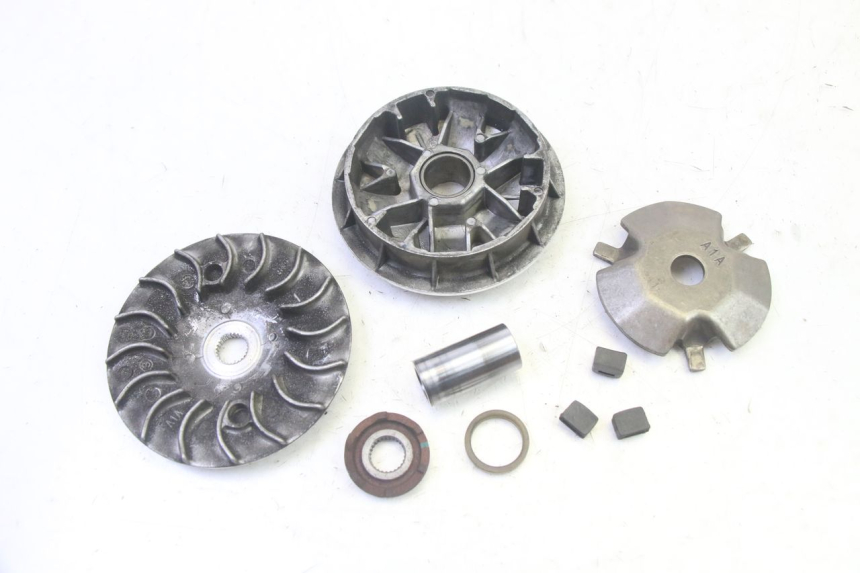 photo de WARIATOR PEUGEOT TWEET PRO EFI 4T 50 (2021 - 2022) - Widok główny