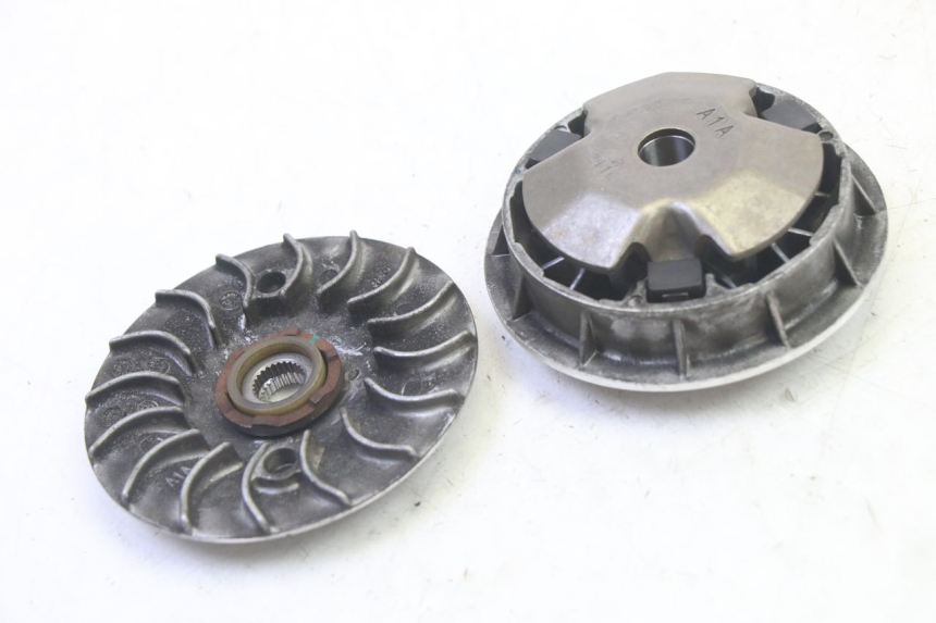 photo de WARIATOR PEUGEOT TWEET PRO EFI 4T 50 (2021 - 2022) - Inny kąt widzenia