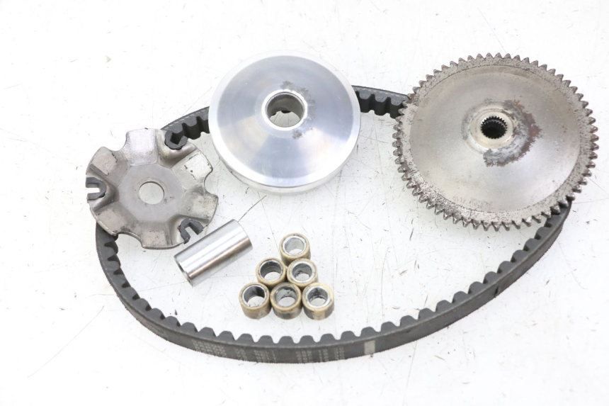 photo de WARIATOR UNIVERSAL BIKE ZN50QT-11B 50 (2018 - 2021) - Zbliżenie techniczne