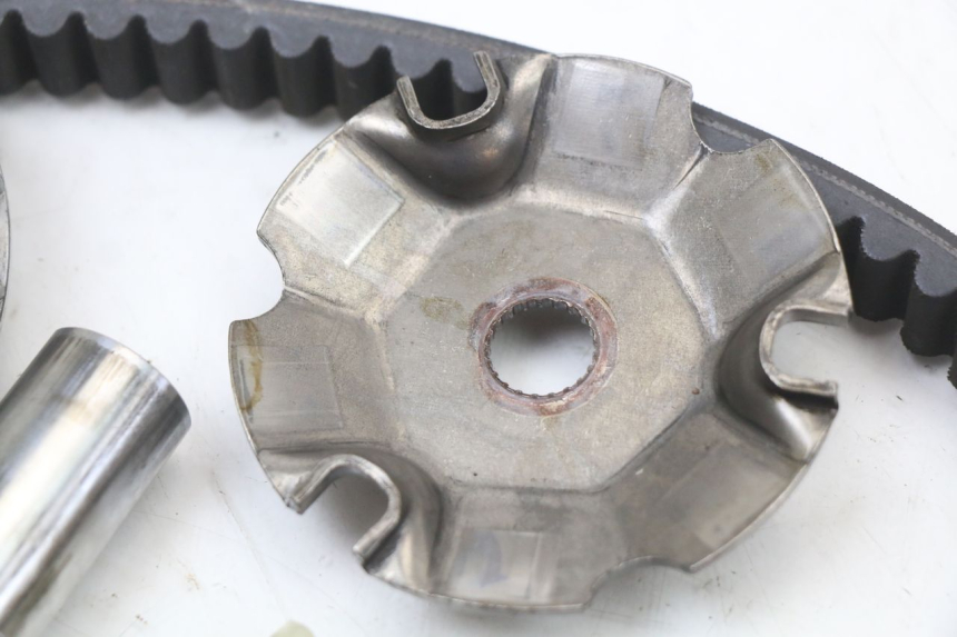 photo de WARIATOR PIAGGIO VESPA LX 125 (2005 - 2010) - Punkty mocowania