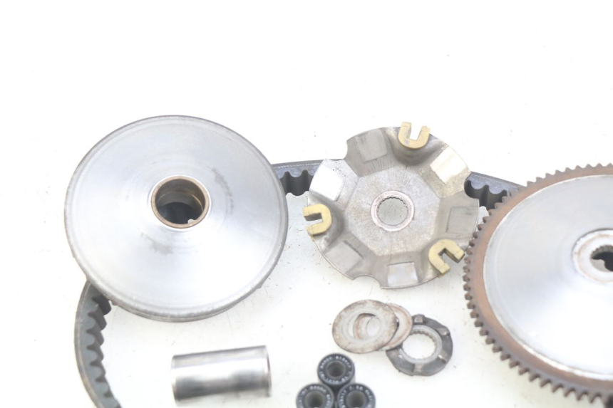 photo de WARIATOR PIAGGIO VESPA LXV 125 (2006 - 2009) - Inny kąt widzenia