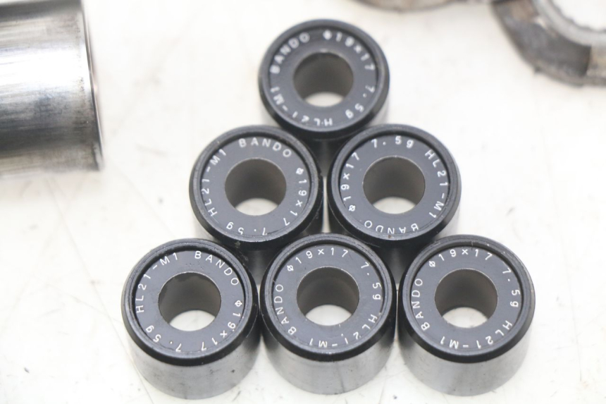 photo de WARIATOR PIAGGIO VESPA LXV 125 (2006 - 2009) - Punkty mocowania