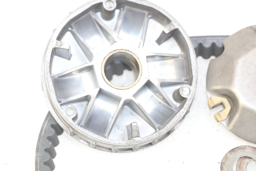 photo de WARIATOR PIAGGIO VESPA LXV 125 (2006 - 2009) - Stan powierzchni