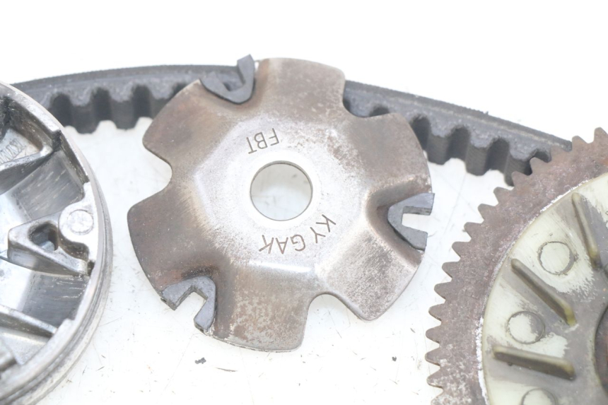 photo de WARIATOR KYMCO VITALITY 2T 50 (2004 - 2010) - Stan powierzchni