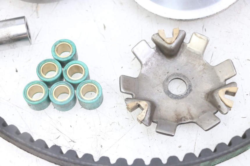 photo de WARIATOR PEUGEOT VIVACITY NEW 2T 50 (2008 - 2017) - Inny kąt widzenia