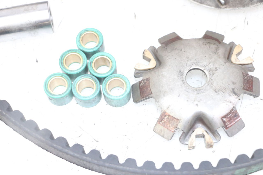 photo de WARIATOR PEUGEOT VIVACITY NEW 2T 50 (2008 - 2017) - Stan powierzchni