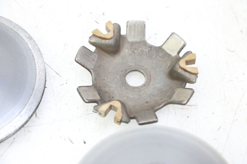 photo de WARIATOR PEUGEOT VIVACITY NEW 2T 50 (2008 - 2017) - Inny kąt widzenia