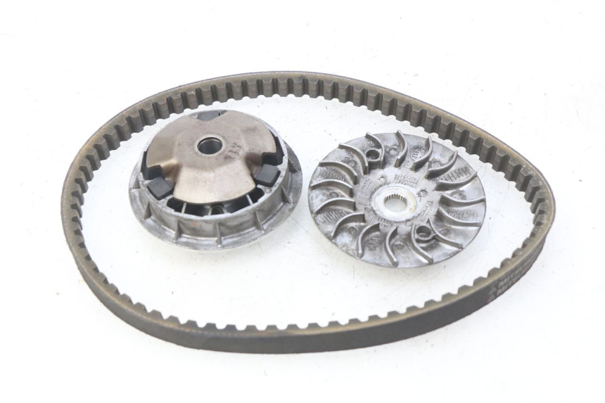 photo de WARIATOR PEUGEOT VIVACITY NEW 4T 50 (2008 - 2017) - Zoom stanu zużycia