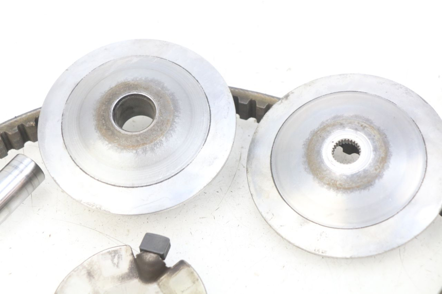 photo de WARIATOR PEUGEOT VIVACITY NEW 4T 50 (2008 - 2017) - Inny kąt widzenia