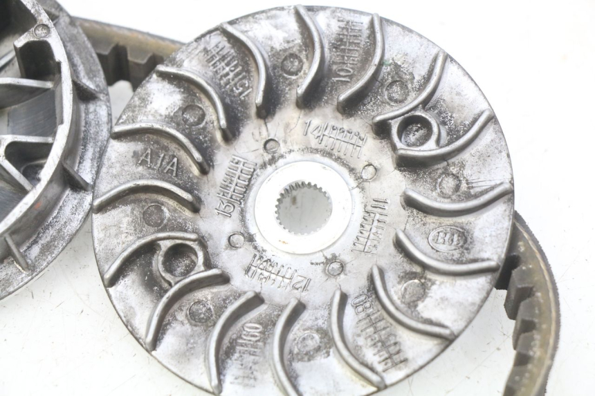 photo de WARIATOR PEUGEOT VIVACITY NEW 4T 50 (2008 - 2017) - Oznaczenia i referencje