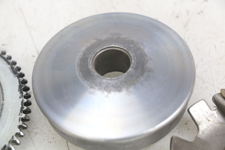 photo de WARIATOR PEUGEOT VIVACITY 50 (2004 - 2009) - Stan powierzchni