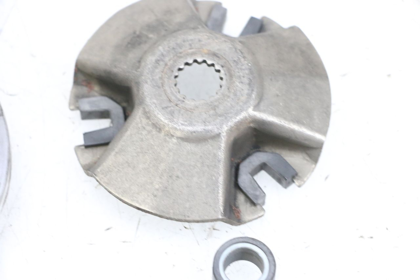 photo de WARIATOR YAMAHA XMAX X-MAX ABS 125 (2017 - 2020) - Szczegóły charakterystyczne