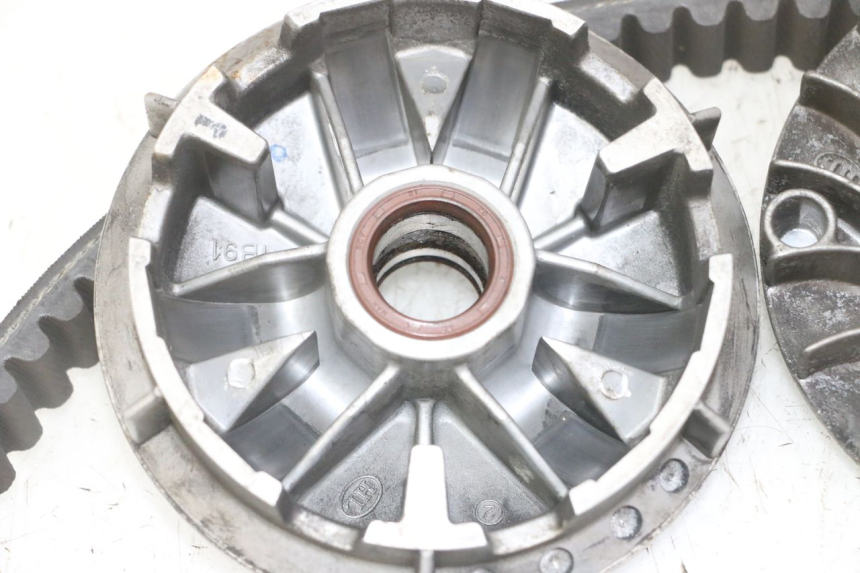 photo de WARIATOR YAMAHA XMAX X-MAX 125 (2006 - 2009) - Szczegóły charakterystyczne