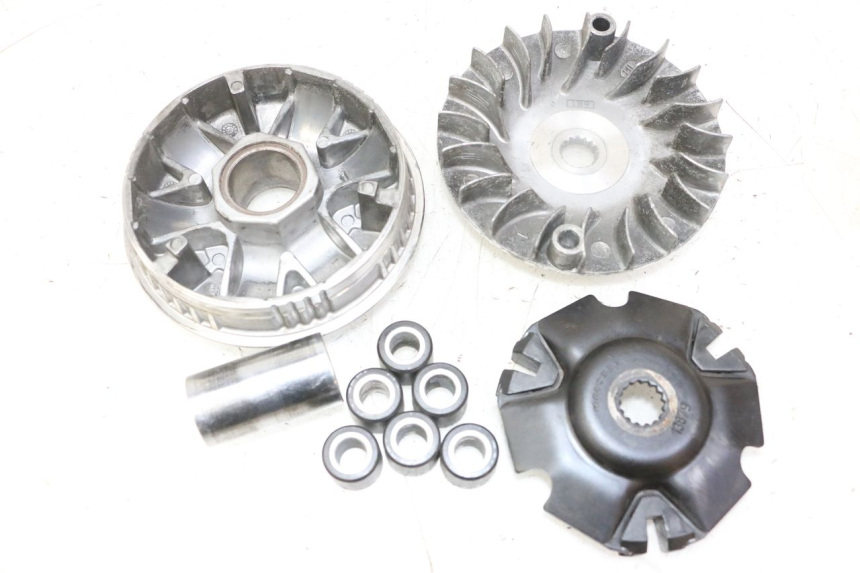 photo de WARIATOR YAMAHA X-MAX XMAX 125 (2010 - 2013) - Widok główny