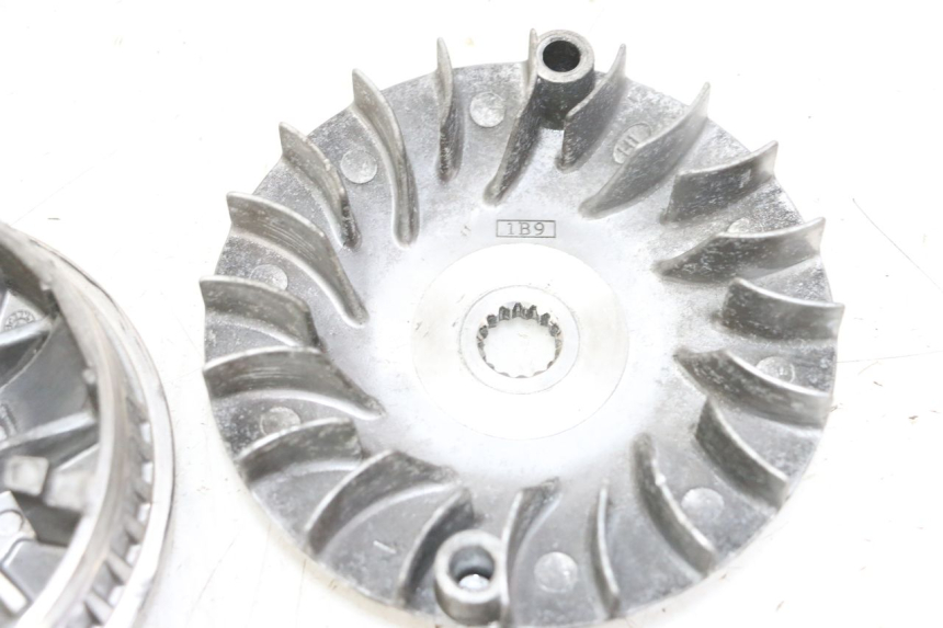 photo de WARIATOR YAMAHA X-MAX XMAX 125 (2010 - 2013) - Szczegóły charakterystyczne