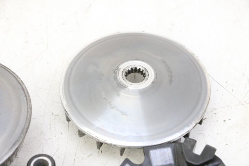 photo de WARIATOR YAMAHA X-MAX XMAX 125 (2010 - 2013) - Zbliżenie techniczne