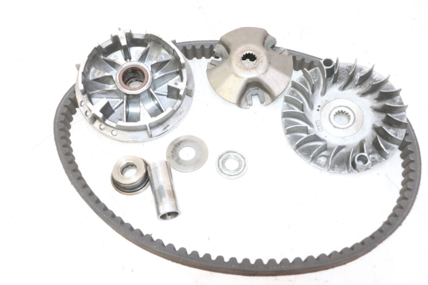 photo de WARIATOR YAMAHA X-MAX XMAX 125 (2010 - 2013) - Szczegóły charakterystyczne