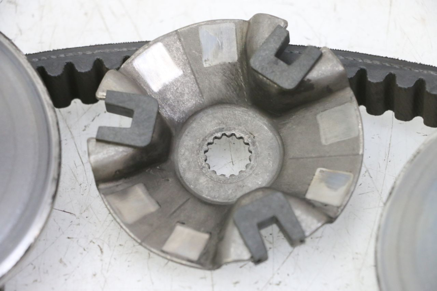 photo de WARIATOR YAMAHA X-MAX XMAX 125 (2010 - 2013) - Stan powierzchni