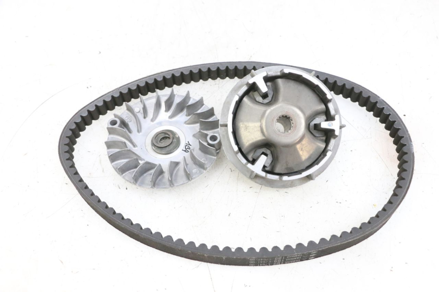 photo de WARIATOR YAMAHA XMAX X-MAX 125 (2006 - 2009) - Zbliżenie techniczne