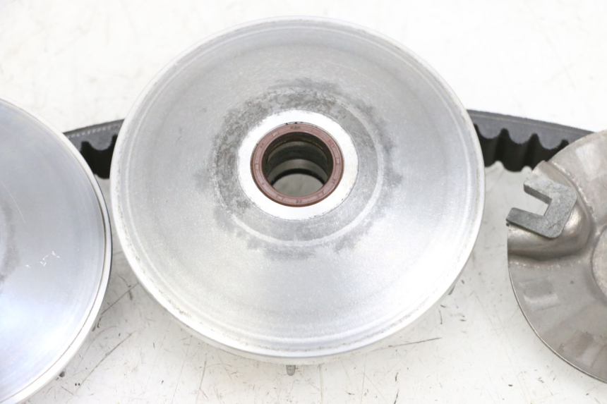 photo de WARIATOR YAMAHA XMAX X-MAX 125 (2006 - 2009) - Stan powierzchni