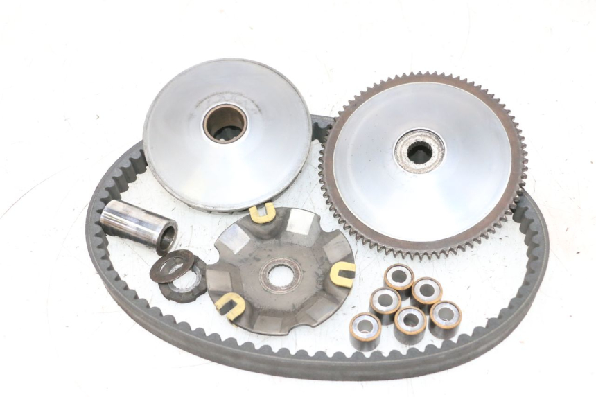 photo de WARIATOR PIAGGIO X8 125 (2004 - 2007) - Inny kąt widzenia