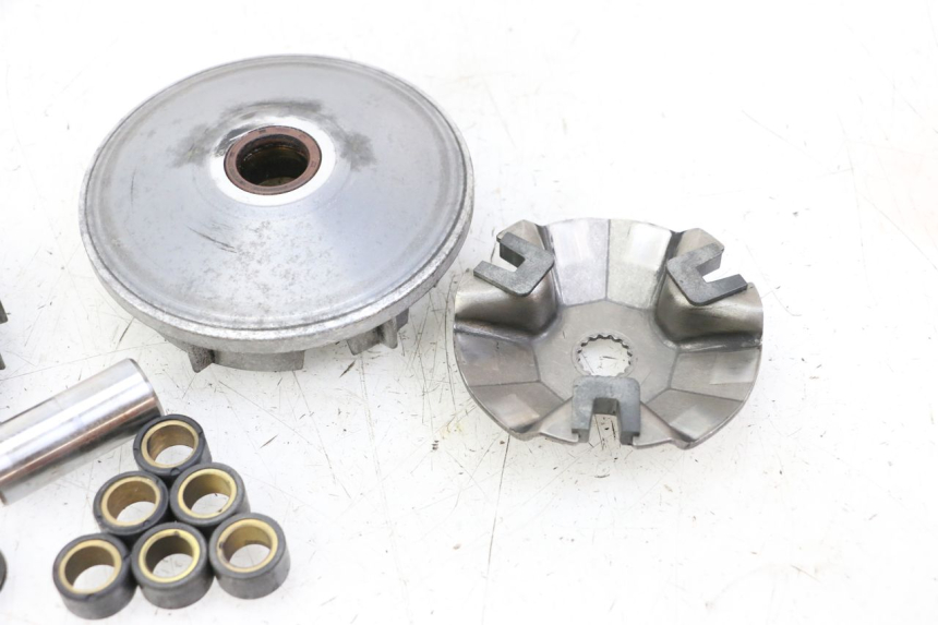 photo de WARIATOR YAMAHA YP MAJESTY 125 (2007 - 2010) - Inny kąt widzenia