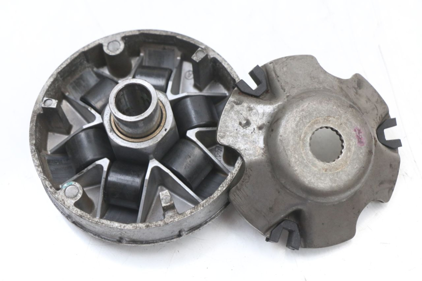 photo de WARIATOR PIAGGIO ZIP 2T 50 (2009 - 2019) - Zoom stanu zużycia