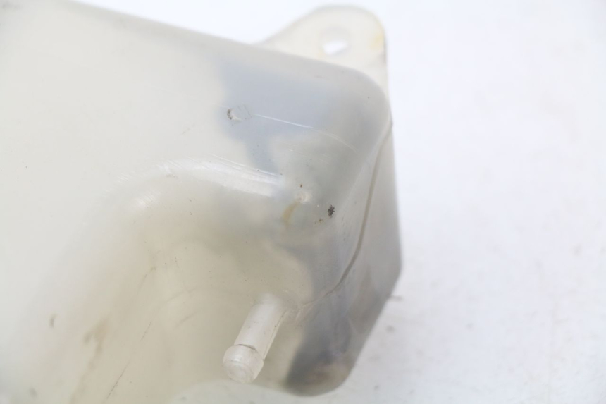 photo de Zbiornik wyrównawczy SUZUKI BURGMAN 125 (2007 - 2014) - Zoom stanu zużycia