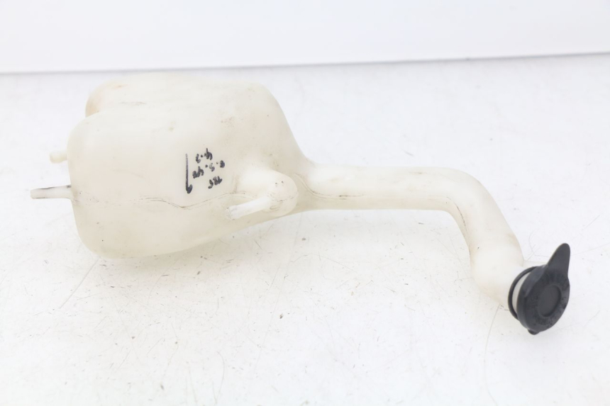 photo de Zbiornik wyrównawczy HONDA CBR R 125 (2003 - 2006) - Szczegół części