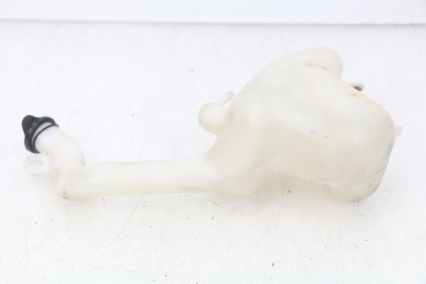 photo de Zbiornik wyrównawczy HONDA CBR R 125 (2003 - 2006) - Zbliżenie techniczne