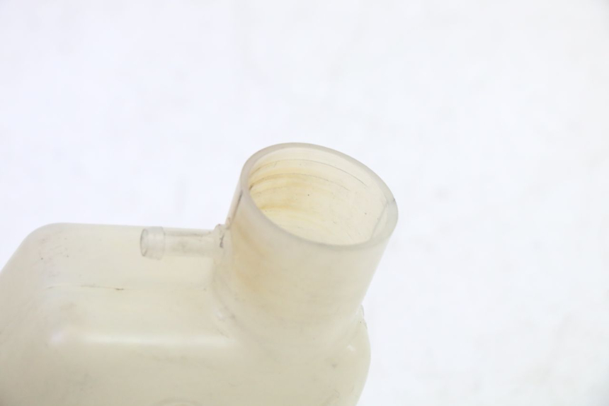 photo de Zbiornik wyrównawczy SUZUKI DL V STROM 1000 (2002 - 2007) - Inny kąt widzenia