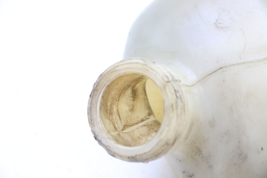 photo de Zbiornik wyrównawczy PEUGEOT ELYSEO 125 (1999 - 2004) - Zbliżenie techniczne