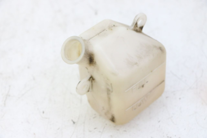 photo de Zbiornik wyrównawczy YAMAHA FZ6 FAZER S2 600 (2007 - 2011) - Zbliżenie techniczne