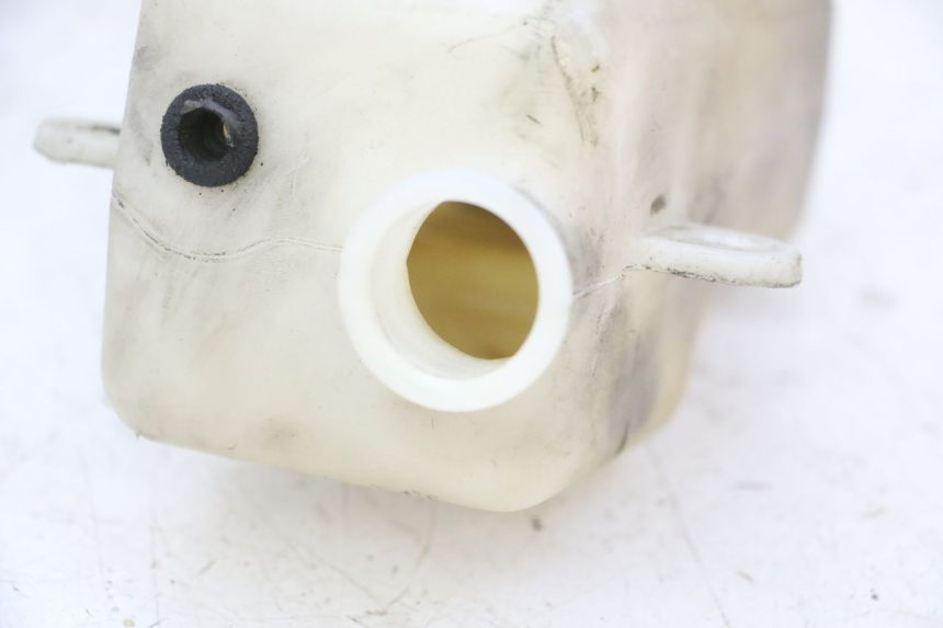 photo de Zbiornik wyrównawczy YAMAHA FZ6 N FAZER 600 (2004 - 2006) - Widok ogólny