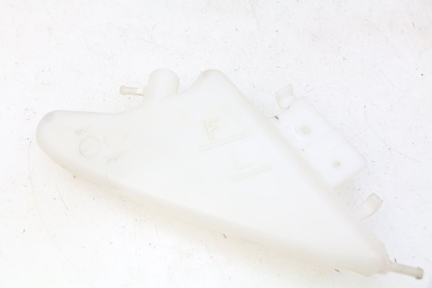 photo de Zbiornik wyrównawczy SUZUKI GSX-R GSXR 750 (2011 - 2016) - Szczegół części