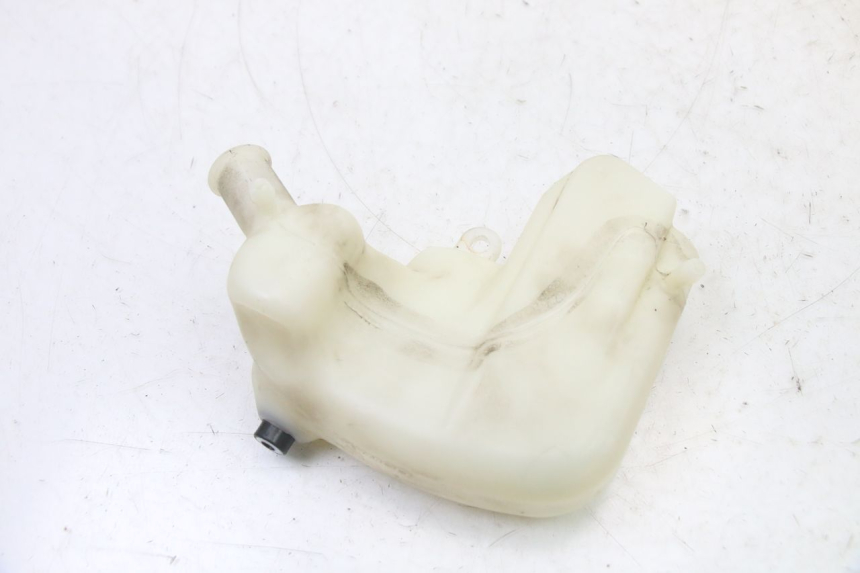 photo de Zbiornik wyrównawczy KYMCO GRAND DINK 125 (2008 - 2014) - Zoom stanu zużycia