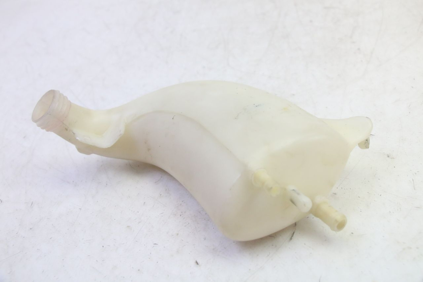 photo de Zbiornik wyrównawczy PIAGGIO MP3 HPE 350 (2018 - 2020) - Zbliżenie techniczne