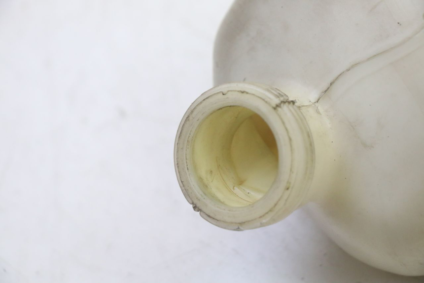 photo de Zbiornik wyrównawczy PEUGEOT SATELIS 125 (2010 - 2012) - Zoom stanu zużycia