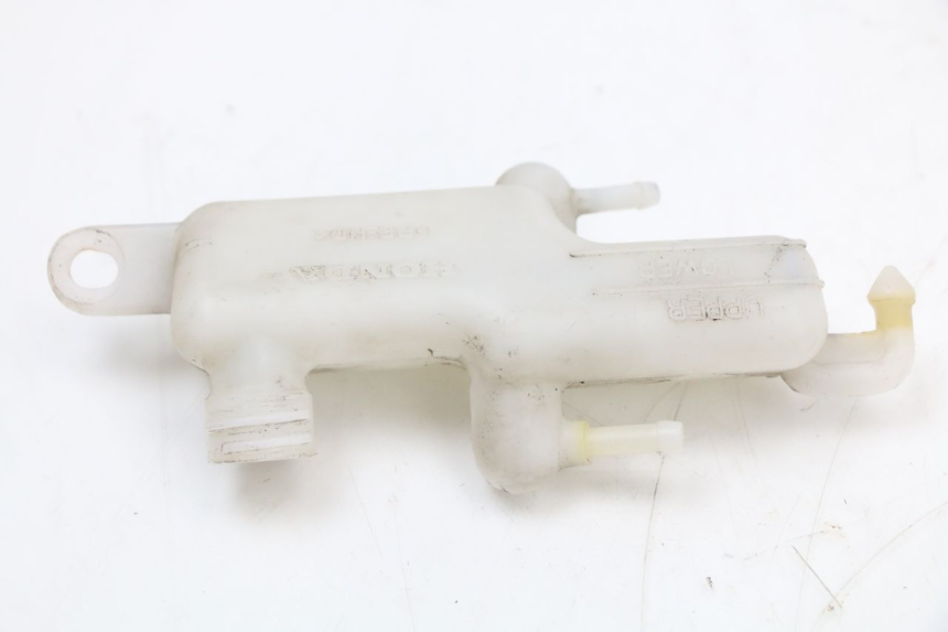 photo de Zbiornik wyrównawczy HONDA SH ABS 125 (2012 - 2017) - Zbliżenie techniczne