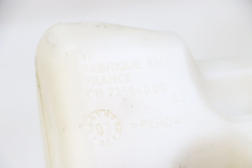 photo de Zbiornik wyrównawczy PEUGEOT SPEEDFIGHT 2 LC 50 (2000 - 2009) - Szczegół części