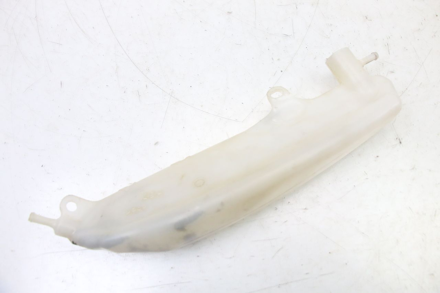 photo de Zbiornik wyrównawczy SUZUKI GSX F GSXF 650 (2007 - 2015) - Zoom stanu zużycia