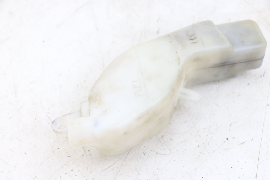 photo de Zbiornik wyrównawczy YAMAHA TDM ABS 900 (2002 - 2014) - Zoom stanu zużycia