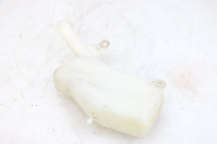 photo de Zbiornik wyrównawczy YAMAHA TZR 50 (2008 - 2016) - Inny kąt widzenia