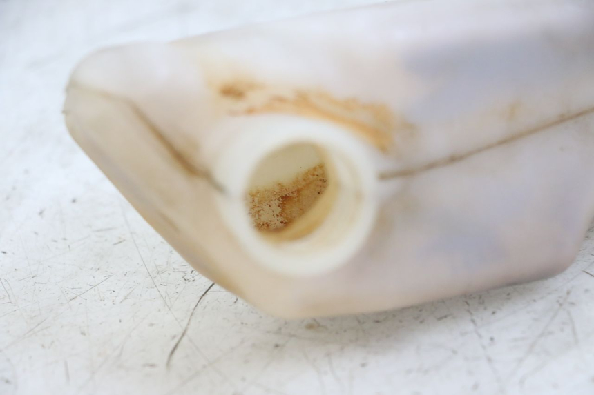 photo de Zbiornik wyrównawczy YAMAHA X-MAX XMAX 250 (2006 - 2009) - Zoom stanu zużycia