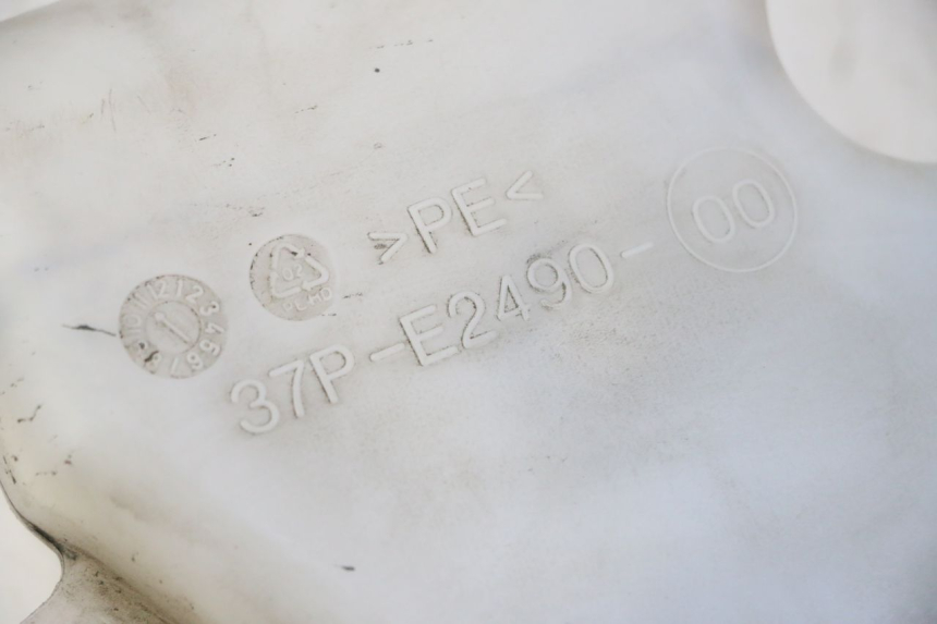 photo de Zbiornik wyrównawczy YAMAHA X-MAX XMAX 125 (2010 - 2013) - Punkty mocowania