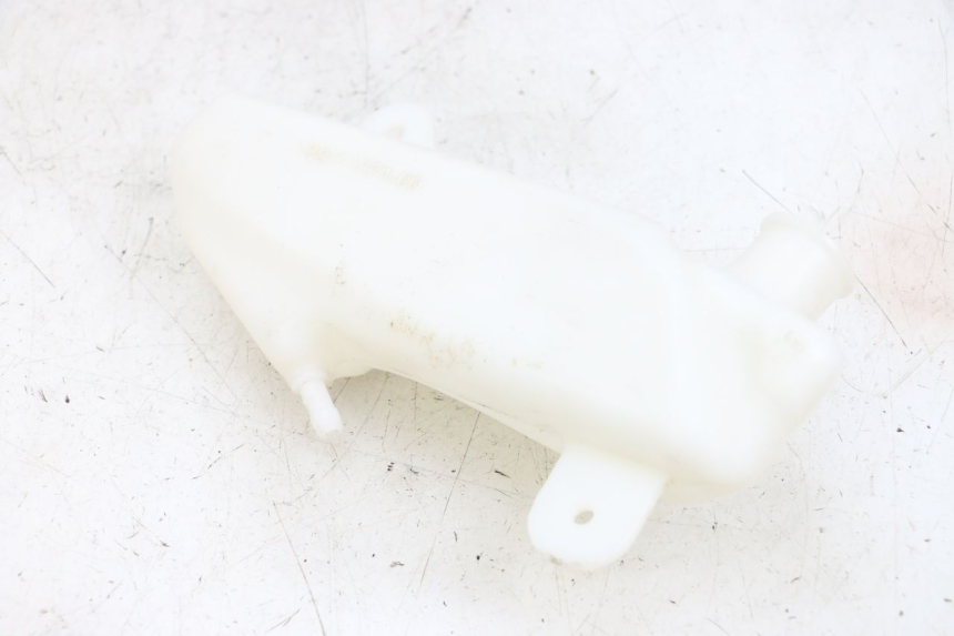 photo de Zbiornik wyrównawczy YAMAHA XMAX X-MAX 125 (2006 - 2009) - Widok główny