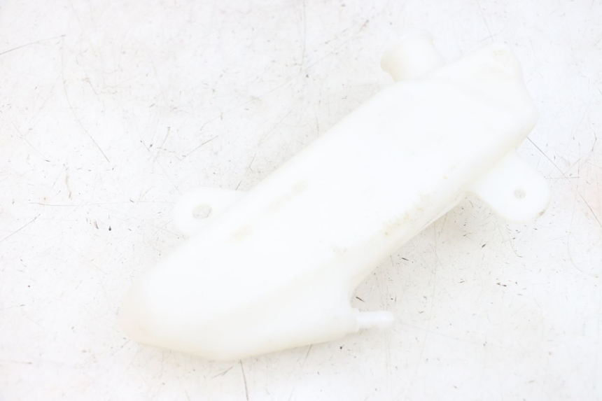 photo de Zbiornik wyrównawczy YAMAHA XMAX X-MAX 125 (2006 - 2009) - Zoom stanu zużycia