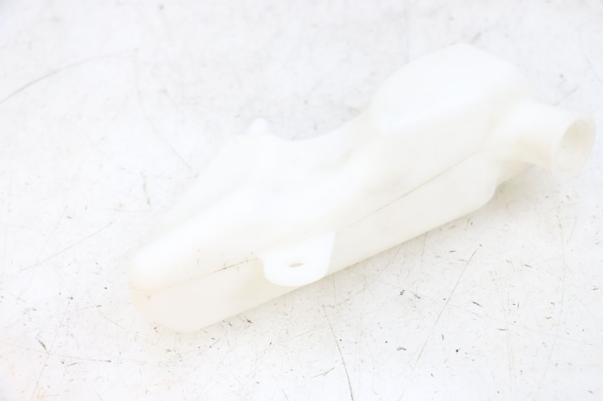 photo de Zbiornik wyrównawczy YAMAHA XMAX X-MAX 125 (2006 - 2009) - Zbliżenie techniczne