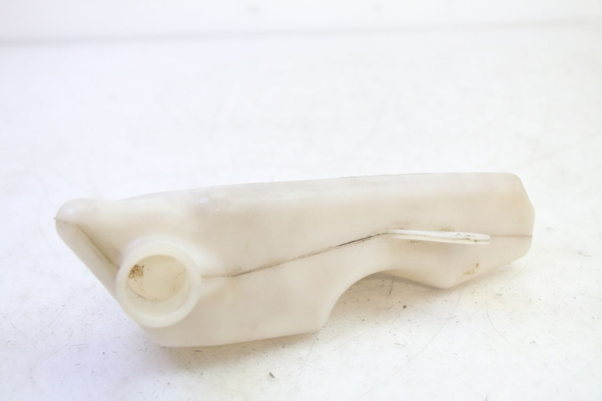 photo de Zbiornik wyrównawczy YAMAHA XMAX X-MAX 125 (2006 - 2009) - Zbliżenie techniczne